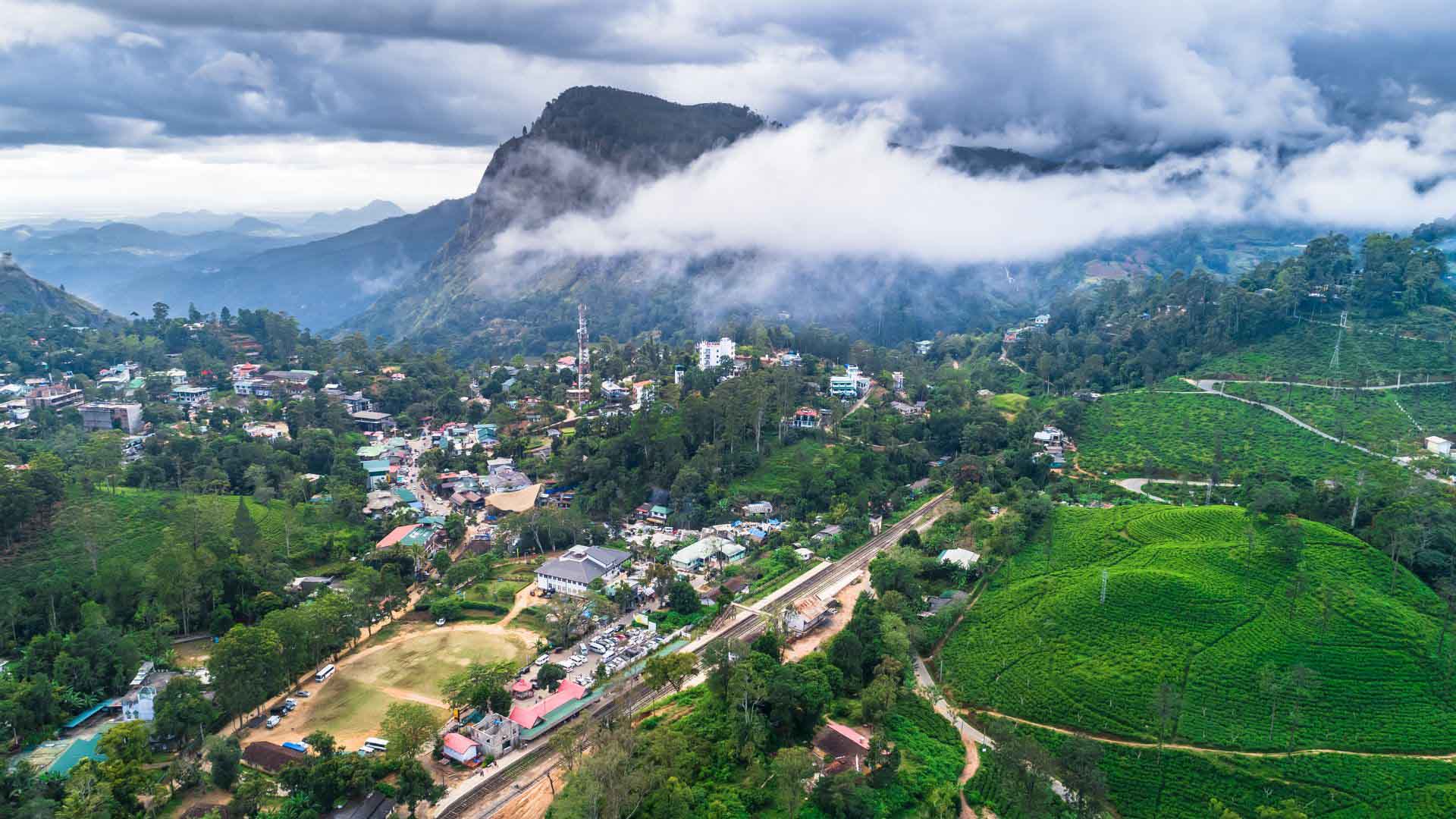 Ella Town