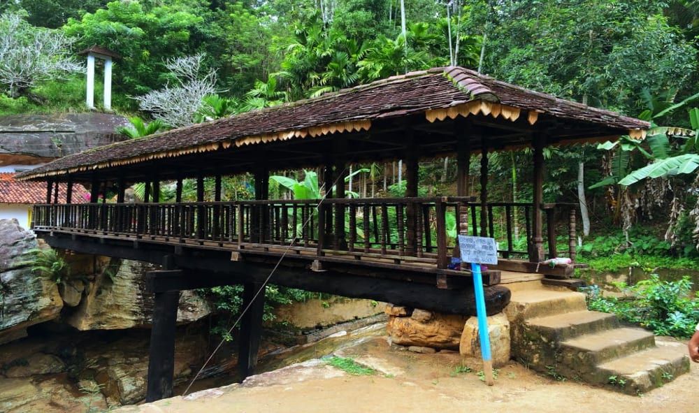 Bogoda wooden bridge